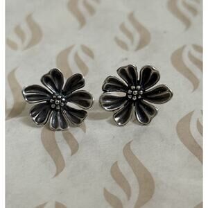 James Avery Rare Retired Sterling Silver Dogwood Flower Stud Earrings